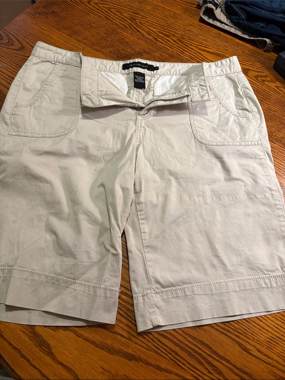 (2)  Pairs of Calvin Klein Shorts Light Beige & Tan , beautiful 🕶️